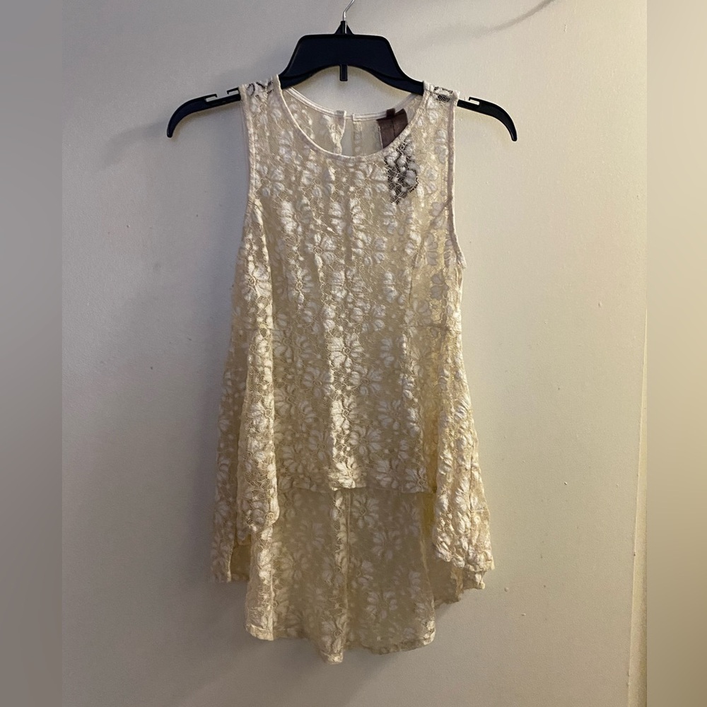Moon Collection Womens Ivory Beige Lace Floral Boho Tank Top M Medium 34” Sheer